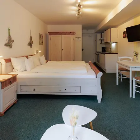 Haus Mariandl Hotel 2*
