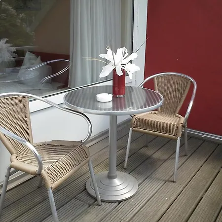 فندق Haus Mariandl 2*